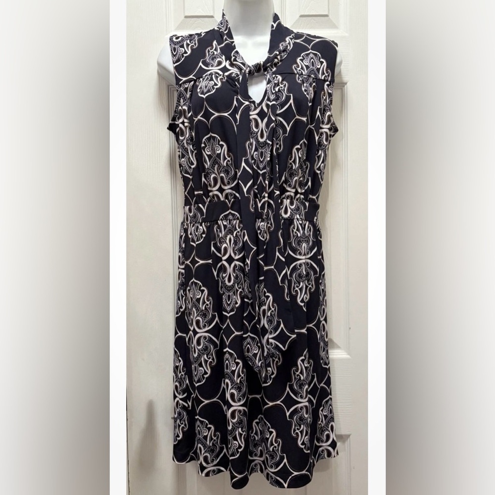 Banana Republic Black and White Patterned Midi Dress Small